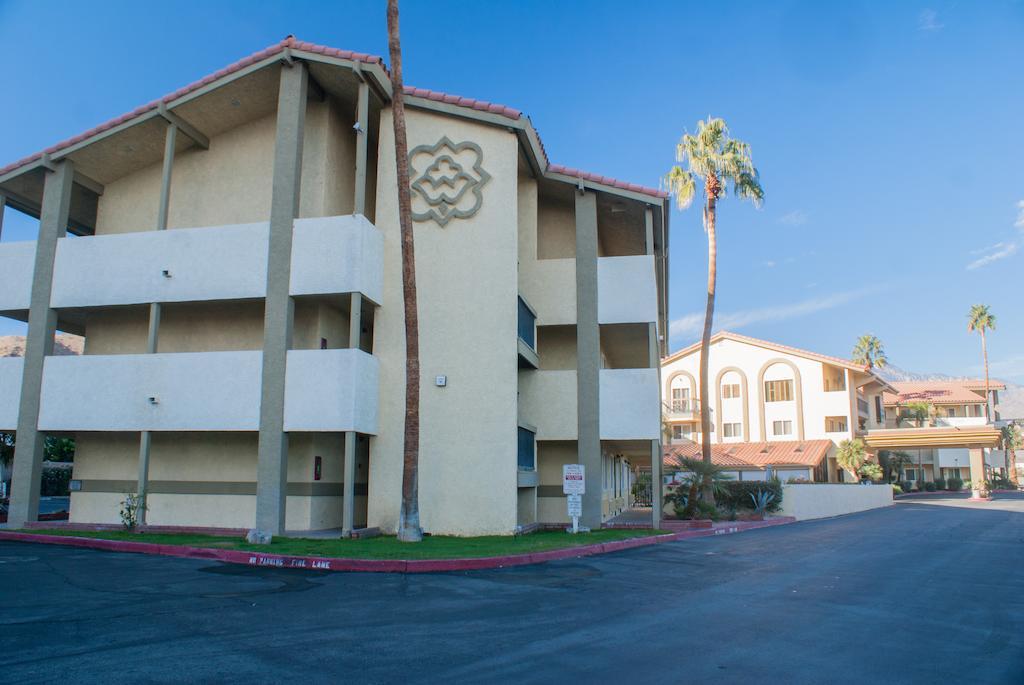 Red Lion Inn & Suites Cathedral City Palm Springs Dış mekan fotoğraf