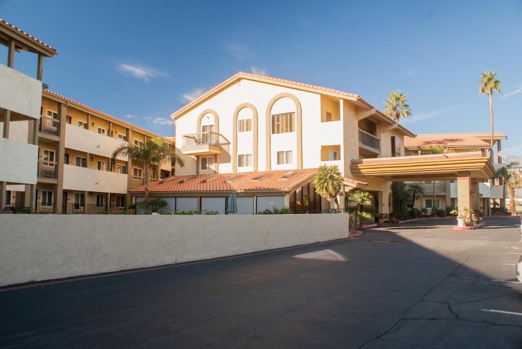 Red Lion Inn & Suites Cathedral City Palm Springs Dış mekan fotoğraf