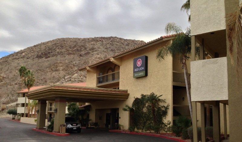 Red Lion Inn & Suites Cathedral City Palm Springs Dış mekan fotoğraf
