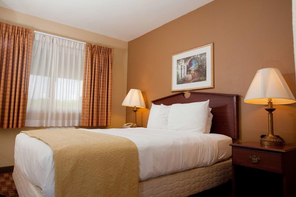 Red Lion Inn & Suites Cathedral City Palm Springs Dış mekan fotoğraf