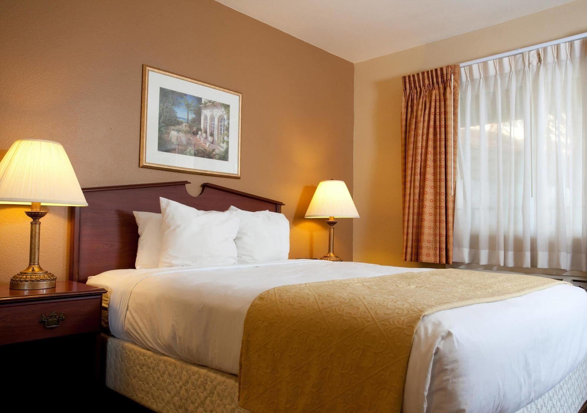 Red Lion Inn & Suites Cathedral City Palm Springs Dış mekan fotoğraf