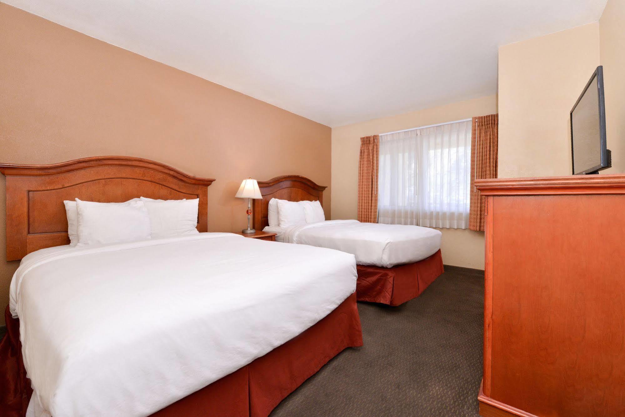 Red Lion Inn & Suites Cathedral City Palm Springs Dış mekan fotoğraf