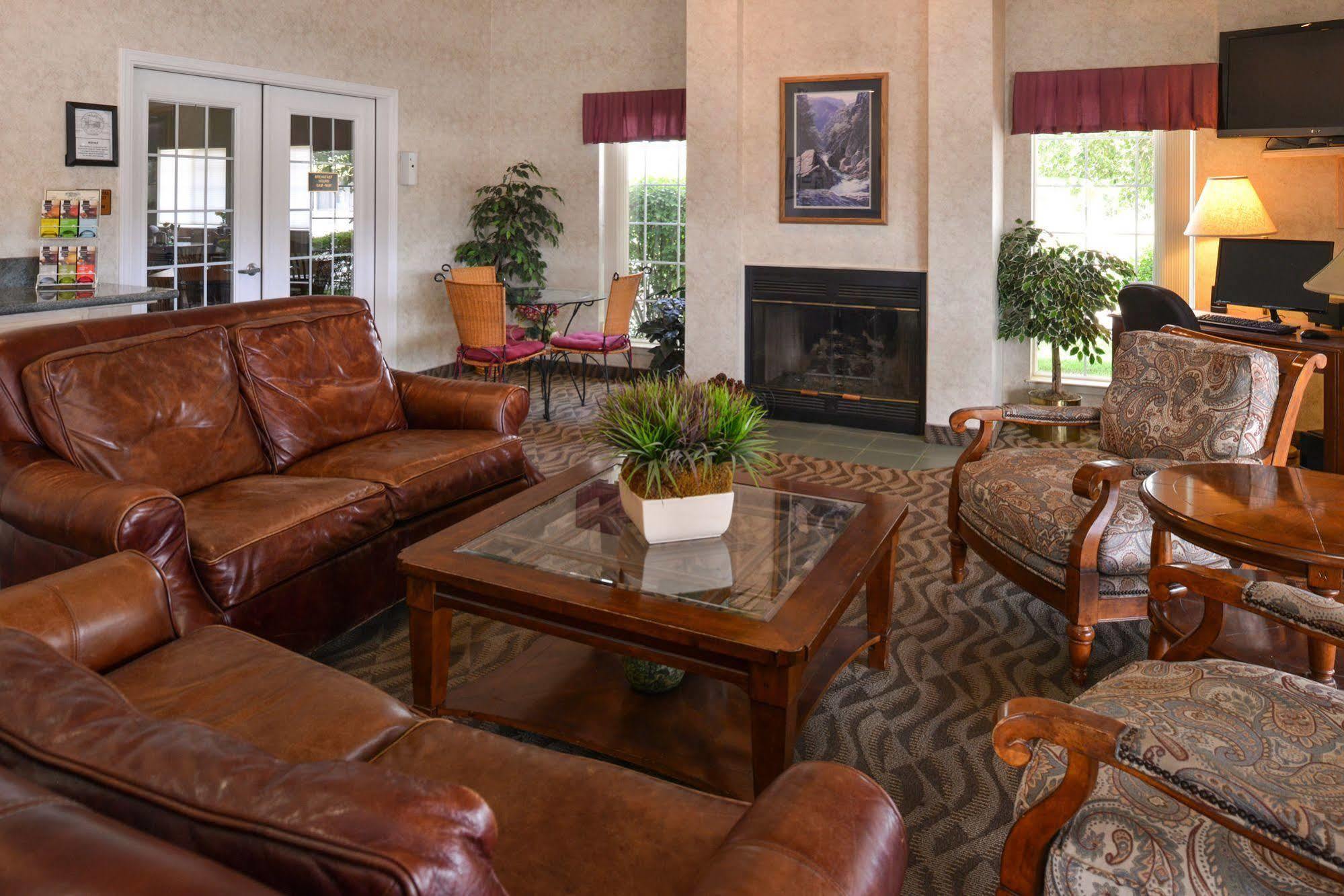 Red Lion Inn & Suites Cathedral City Palm Springs Dış mekan fotoğraf