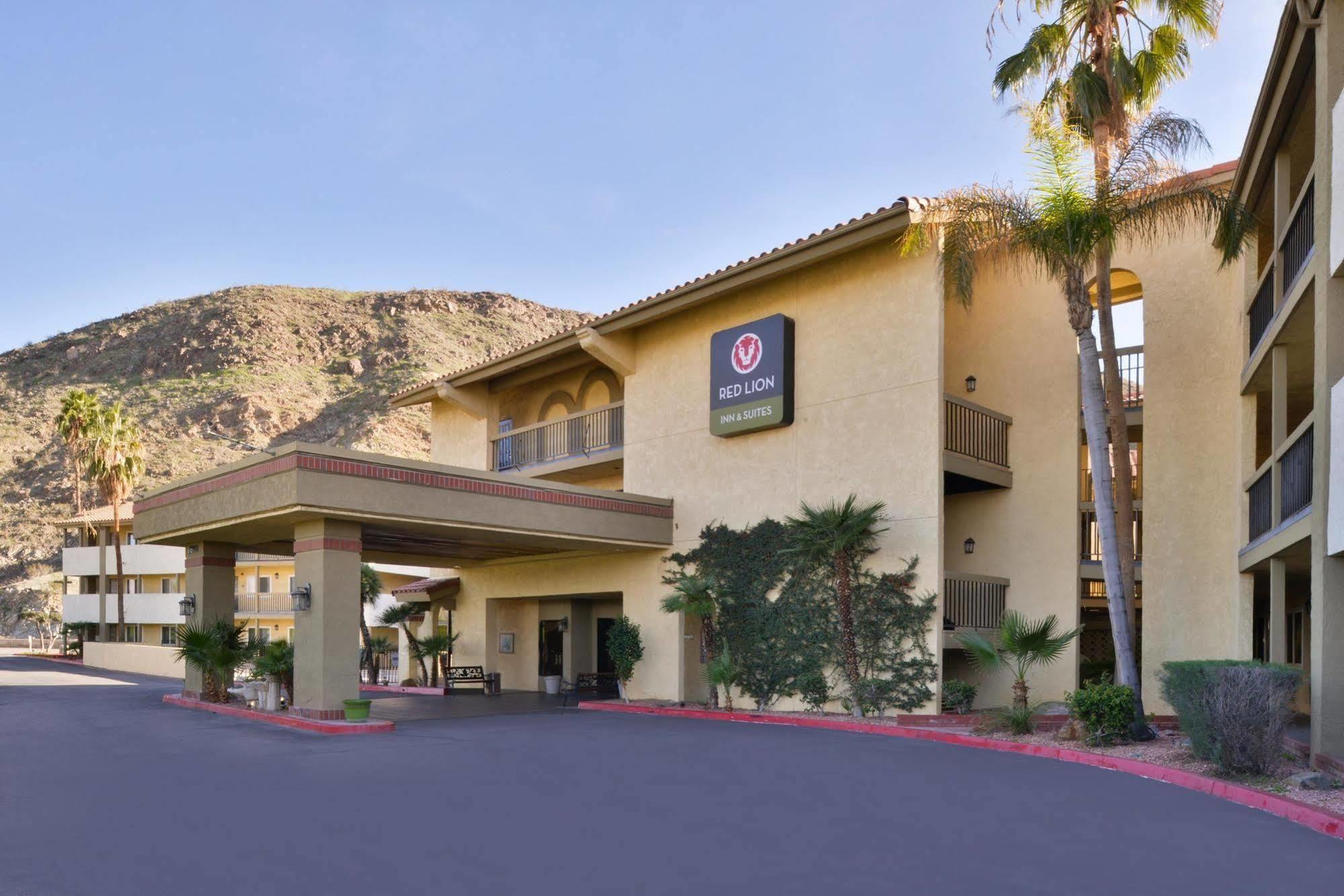 Red Lion Inn & Suites Cathedral City Palm Springs Dış mekan fotoğraf